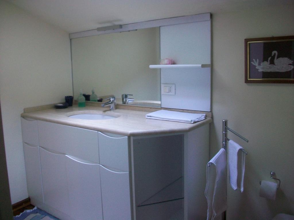 B&B L'Albero Maestro Orsenigo 部屋 写真